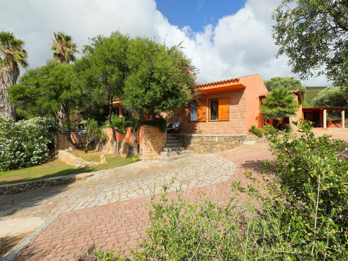 Villa Bouganville By Interhome Badesi Exterior photo